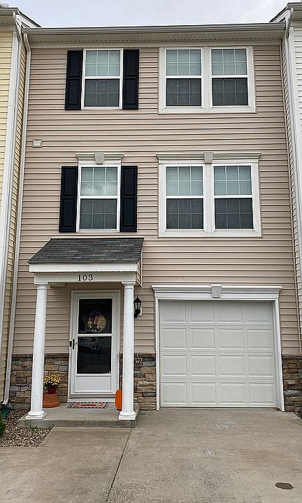 1st image of 103 Pine Ln