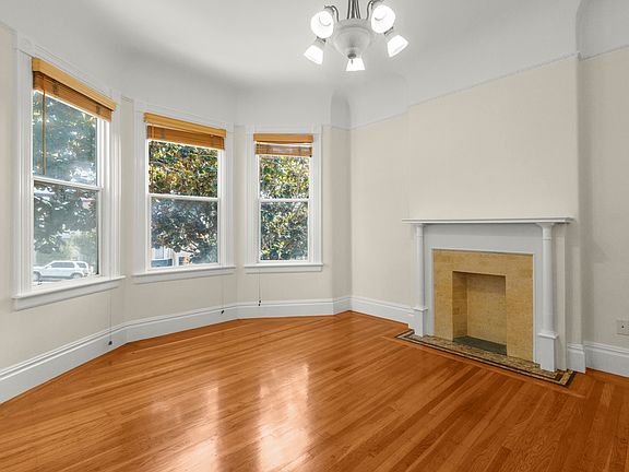 4th image of 866 Dolores St