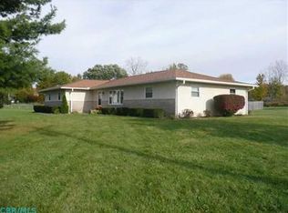 15160 Olive Green Rd, Centerburg, OH 43011
