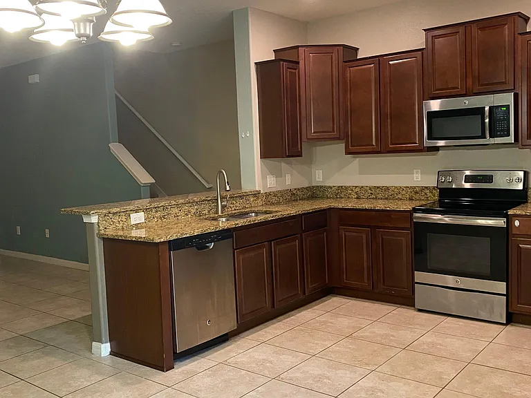 1721 Ivory Goose Pl — Photo 5