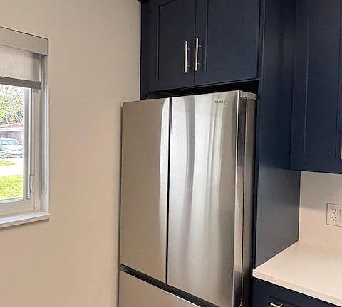 4th image of 1107 S 15th Avenue