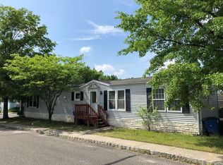 33 Seattle Slew Dr, Howell, NJ 07731