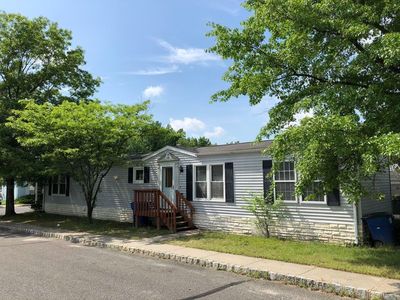 33 Seattle Slew Dr, Howell, NJ, 07731