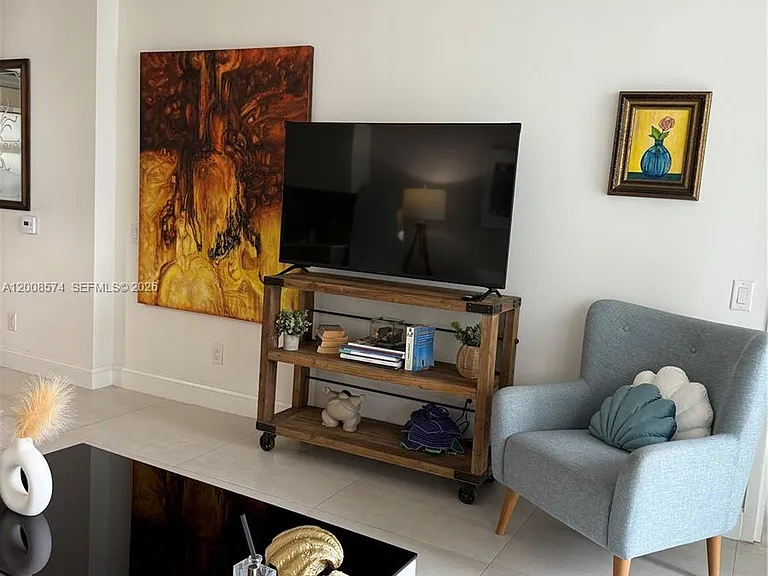 1300 Brickell Bay Dr #807 — Photo 7