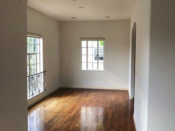 4th image of 355 S McCarty Dr #201