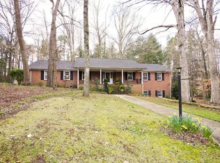 1302 Stone Gate Dr, Shelby, NC 28150