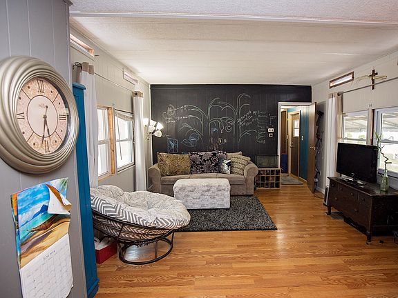 4th image of 407 Eagle Cir