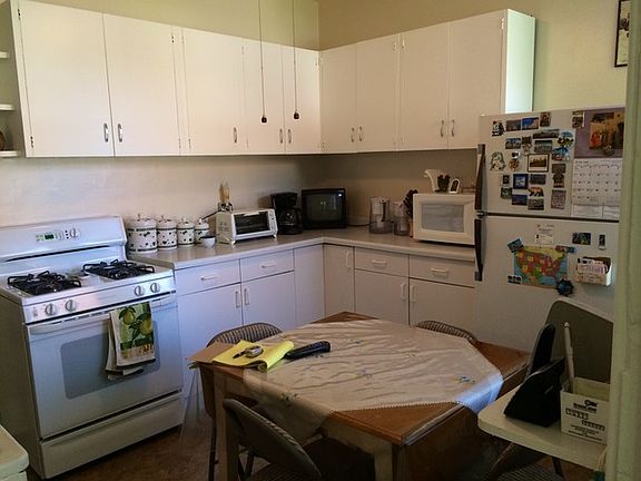 5th image of 4956 N Western Ave