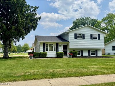2202 Middle Ave, Elyria, OH, 44035