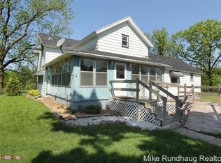 11462 W Garbow Rd SE, Middleville, MI 49333
