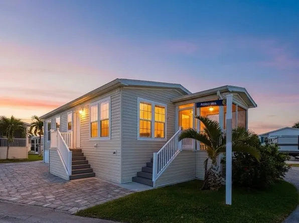 24 Dakota Trl, Fort Myers Beach, FL 33931