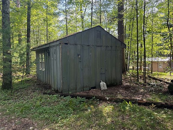 4th image of 3834 S Bass Lake Road