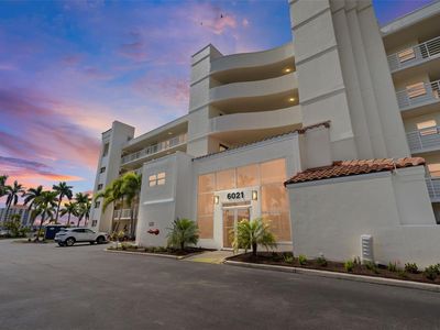 6021 Bahia Del Mar Cir APT 439, Saint Petersburg, FL, 33715