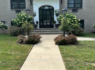 174 S Maple Ave APT 1B, Ridgewood, NJ 07450