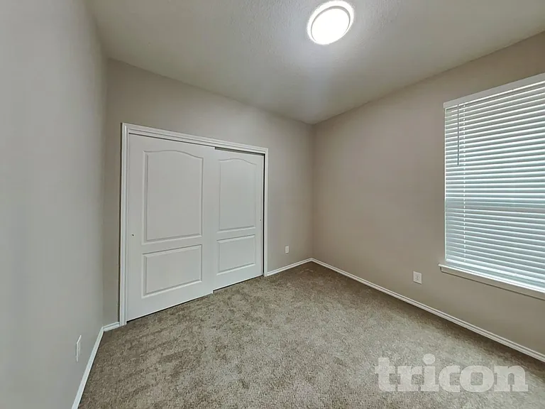 1034 Sundance Fort — Photo 11