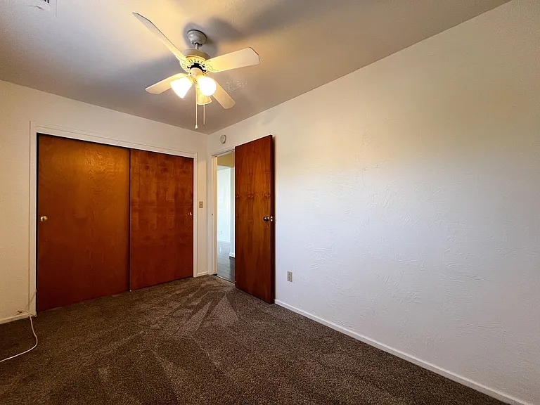 10 Linnell Ave — Photo 24