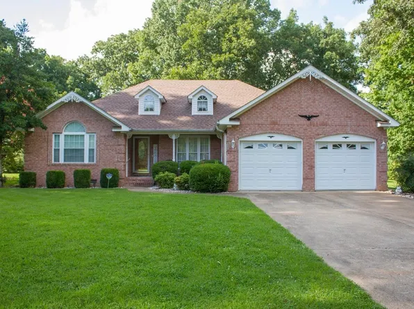 118 Oak Dr, Dresden, TN 38225