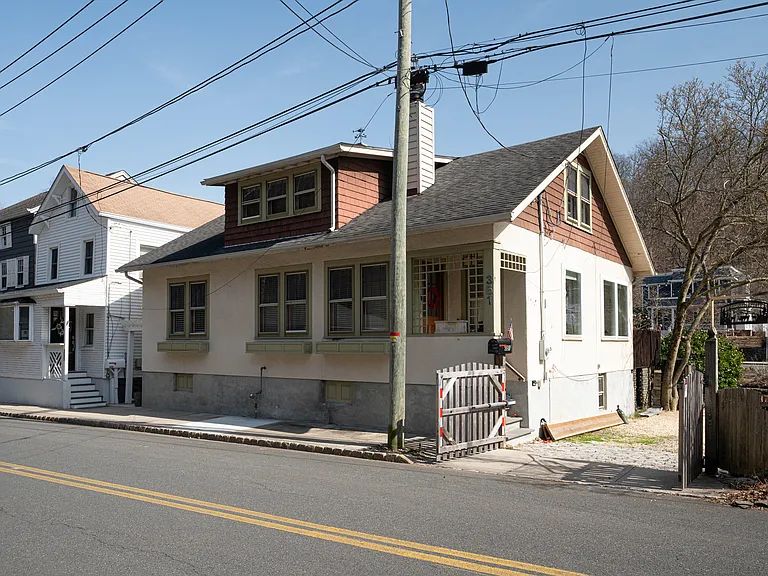 351 Piermont Ave — Photo 4