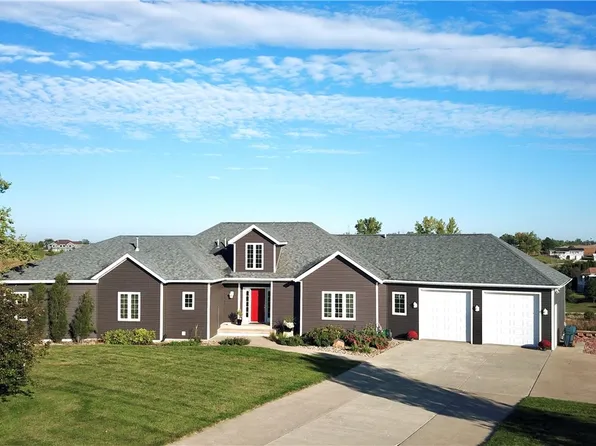 1997 T 38 #60, Grinnell, IA 50112