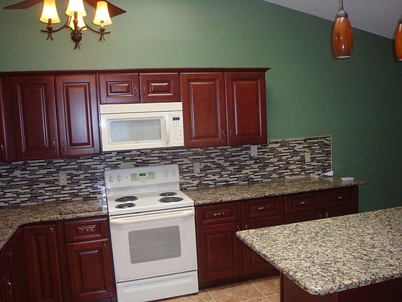 4th image of 7949 Merrimac Cove Dr