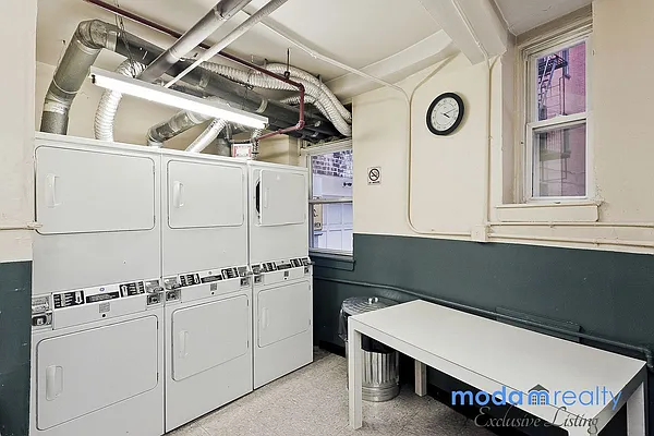 Rented by Moda Realty | media 11