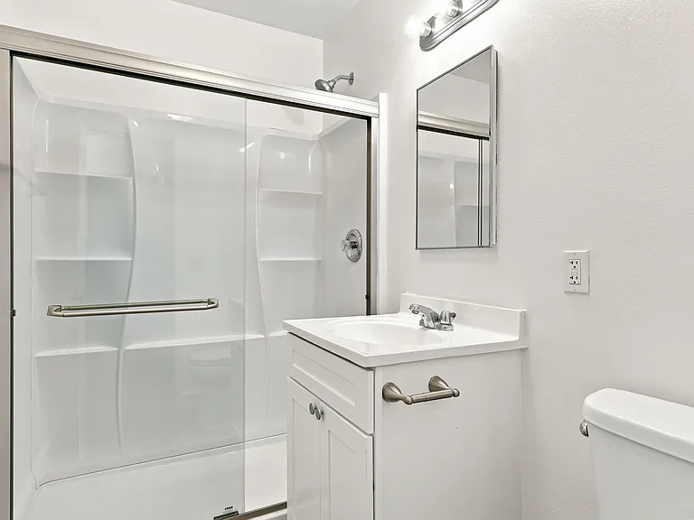 6329 Hummingbird St — Photo 22