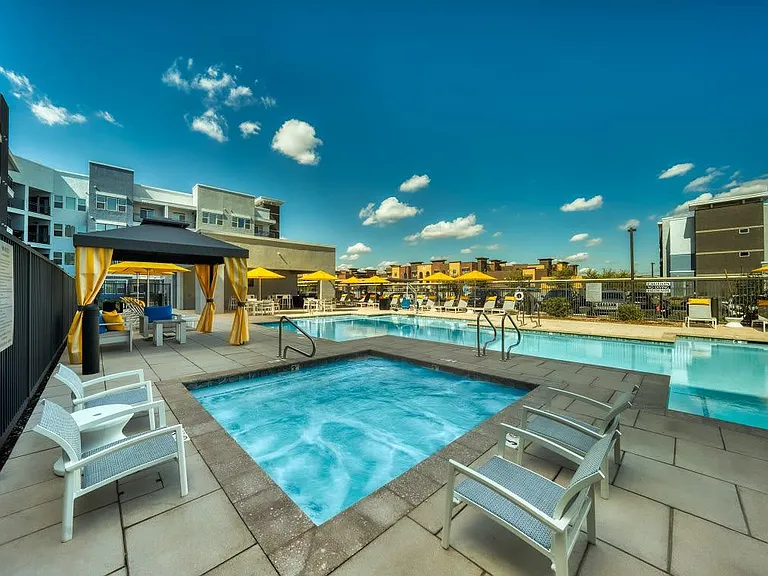 Cuvee Apartments — Photo 29