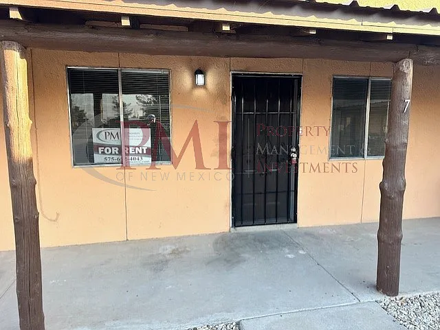 2238 Carreon Drive #7 — Photo 3
