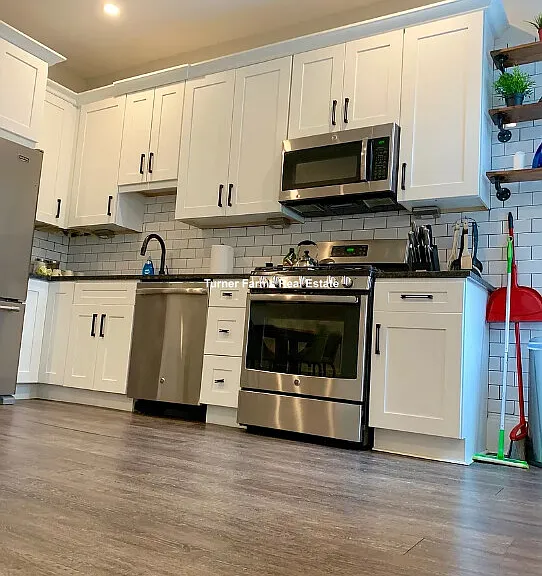 1520 Tremont St #3 — Photo 7