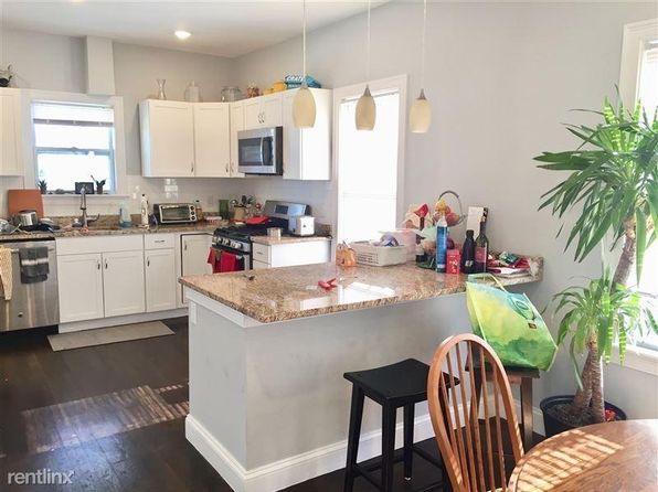 39 Saint Paul St #27