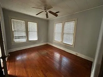 208 Tours St — Photo 20