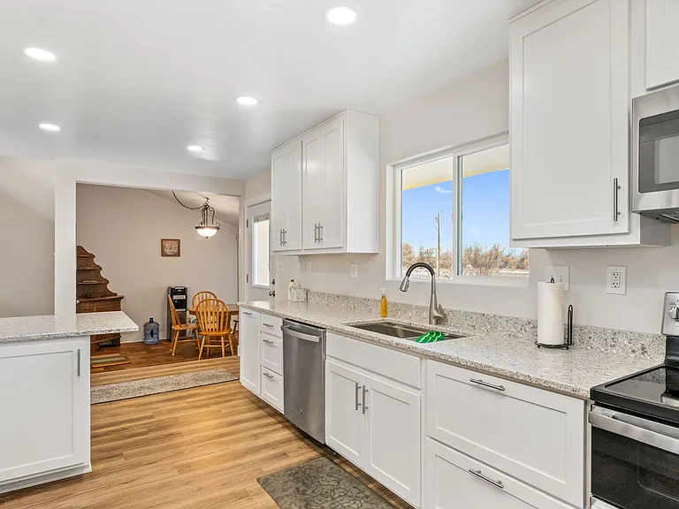 1471 Country Home Ln — Photo 12