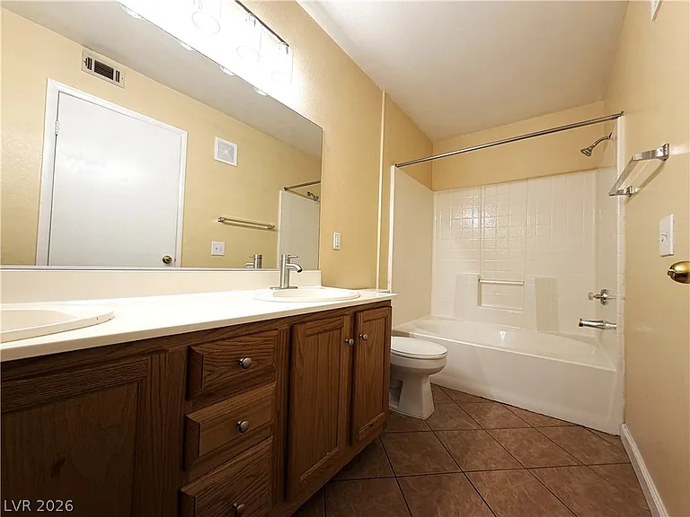 4955 Lindell Rd #203 — Photo 18