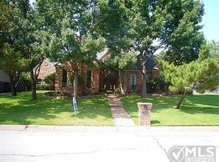 6315 Waterview Dr, Arlington, TX 76016