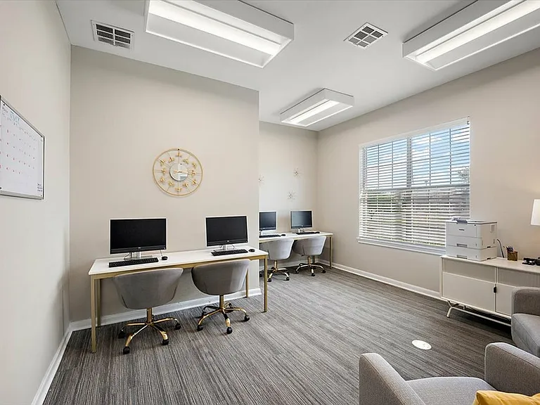 Stay Productive in the Business Center with Computers and Free Printing at Eagle Flatts Apartments in Hattiesburg