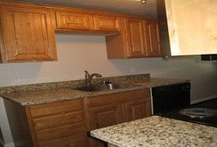 2nd image of 1334 E Woodland Ave APT 7
