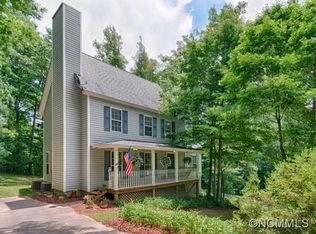 29 Bear Trl, Fairview, NC 28730