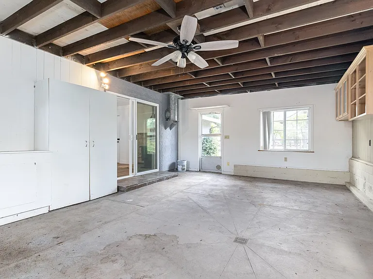 10065 Old Morro Rd E — Photo 23