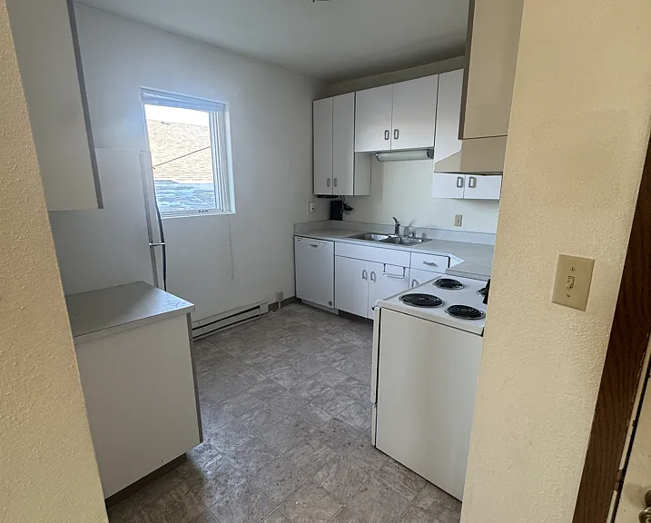24 Main St N #201 — Photo 3