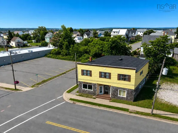 757 Victoria Rd, Cape Breton, NS B1N 1J5