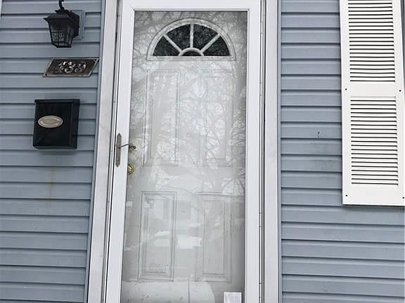 2nd image of 439 Detroit Ave
