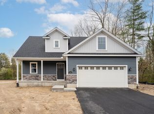16 Steplar Xing #16, Easthampton, MA 01027