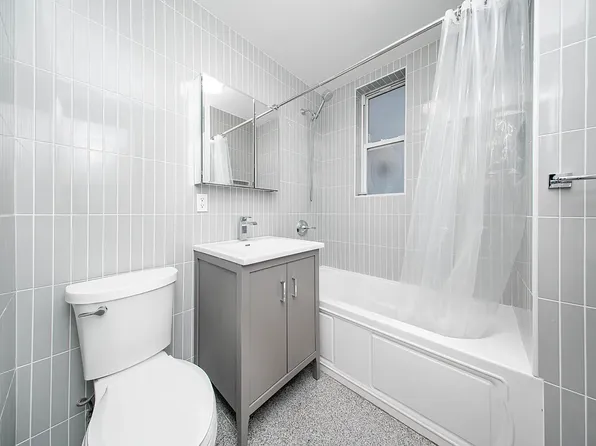 23-42 Crescent Street image 9 of 13