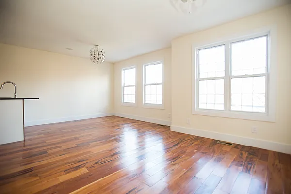 Sold by Massada Home Sales Inc | media 21
