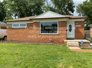 24960 N Sylbert Dr, Redford, MI 48239