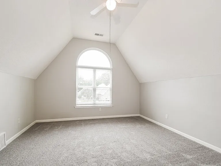 7274 Busher Dr — Photo 13