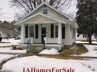 1826 K St SW, Cedar Rapids, IA 52404