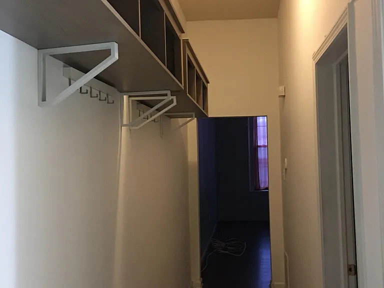 109 S 21st St #4 — Photo 5