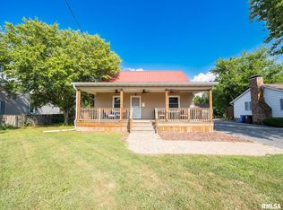 518 N Pekin Ln, Hanna City, IL 61536