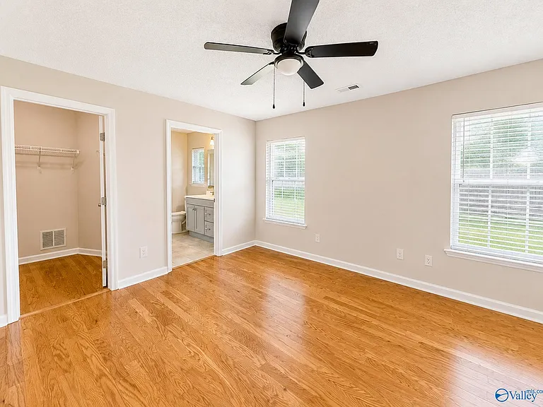 115 Bremerton Dr SW — Photo 12